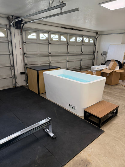 RevX Acrylic X Tub Cold Plunge with LUX Chiller