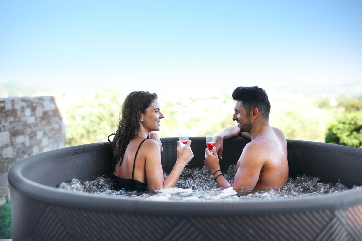MSPA MONO Verto Series Rigid Hot Tub & Spa
