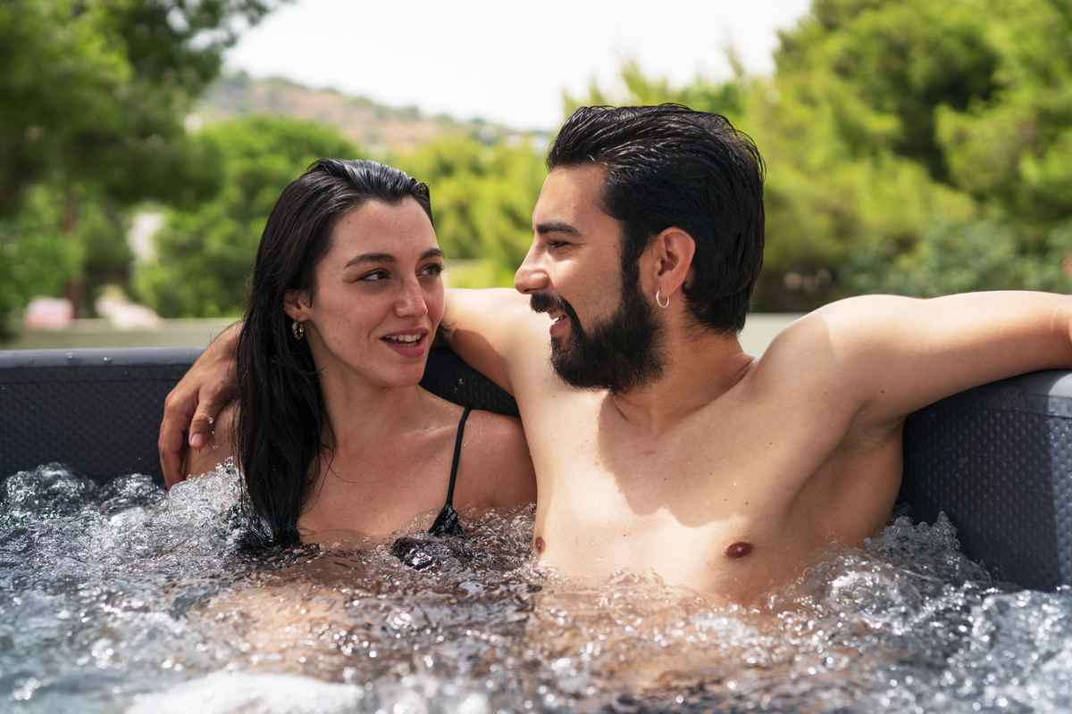 MSPA MONO Verto Series Rigid Hot Tub & Spa