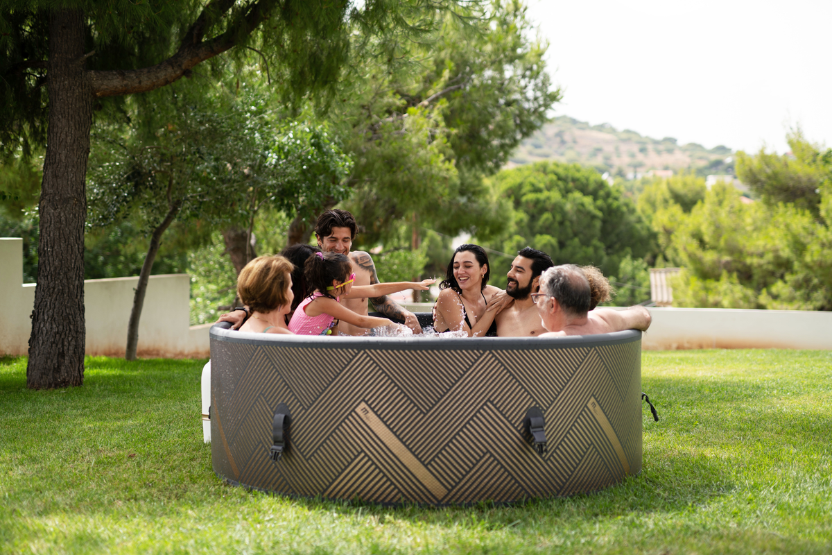 MSPA MONO Verto Series Rigid Hot Tub & Spa